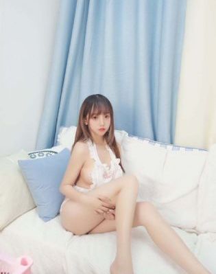 教室内污辱女教师hd在线观看_HD在线观看高清