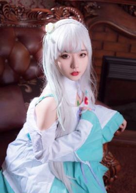 三级网站免费观看_720免费观看