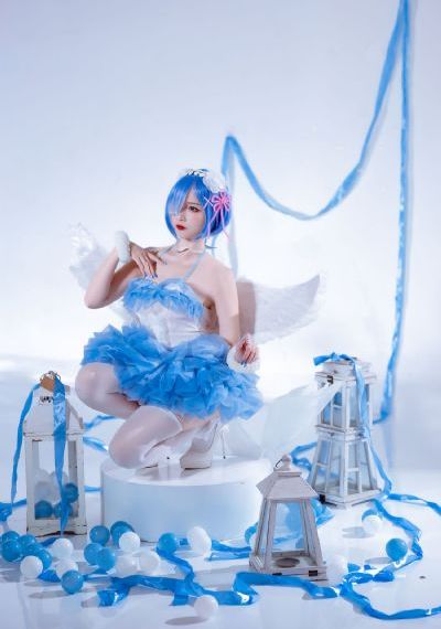 色欧美综合_超清神马在线观看