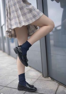 美女跟男生在床啪啪的全过程_BD国语BD在线观看
