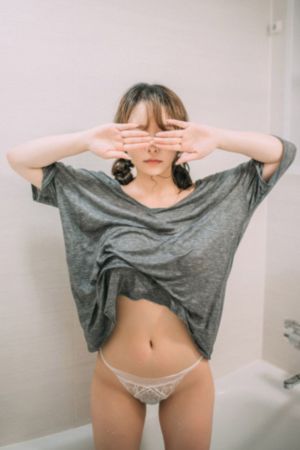 天天看片免费高清观看_BD英语高清在线