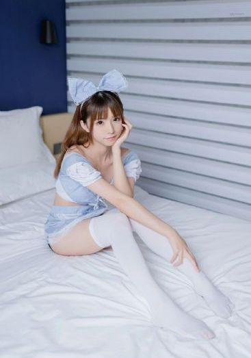 激情小说视频图片_1080P在线观看完整版