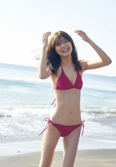 漂亮的女人丰满的裸体视频在线观看_剧情片高清在线