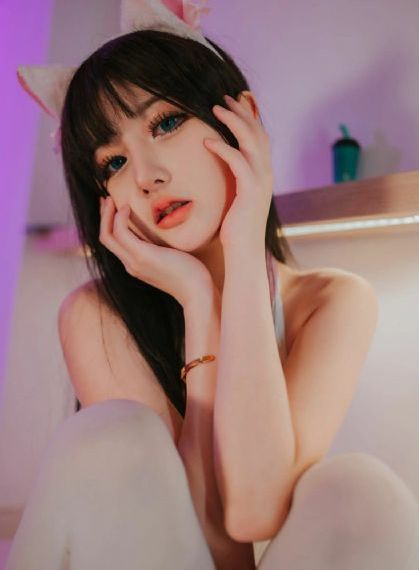18级成人毛片免费观看_BD国语手机在线看