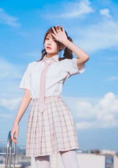 日本精品入口免费视频_高清高清完整版