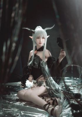 激情综合五月开心婷婷_超清影视在线观看