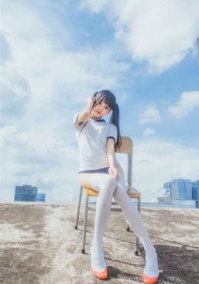 国产av女优一区二区_粤语中字在线观看