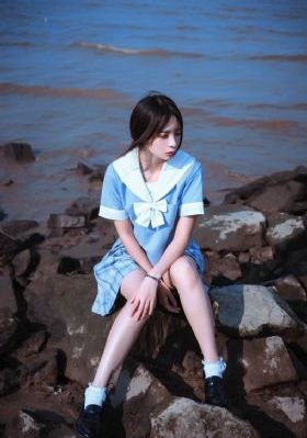 国产91探花黑丝美女双飞在线观看_BD免费观看
