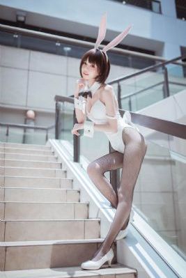 亚洲综合15p_4K高清免费观看