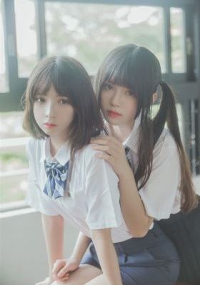 国产激情美女久久久久久吹潮_高清完整版观看