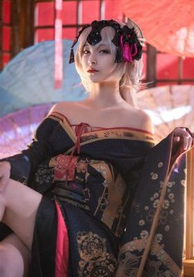国产成人综合亚洲女_欧美在线观看